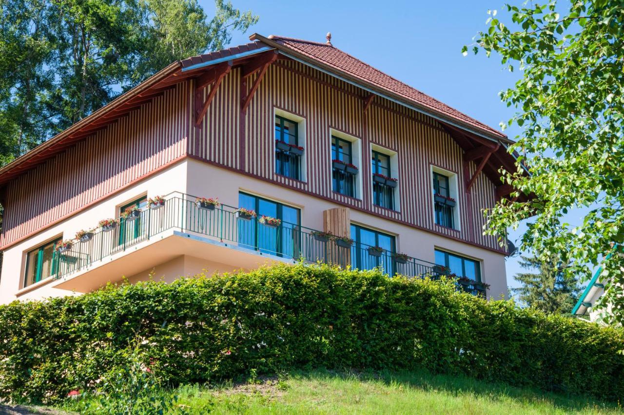 Le Manoir Au Lac Gérardmer Exterior photo