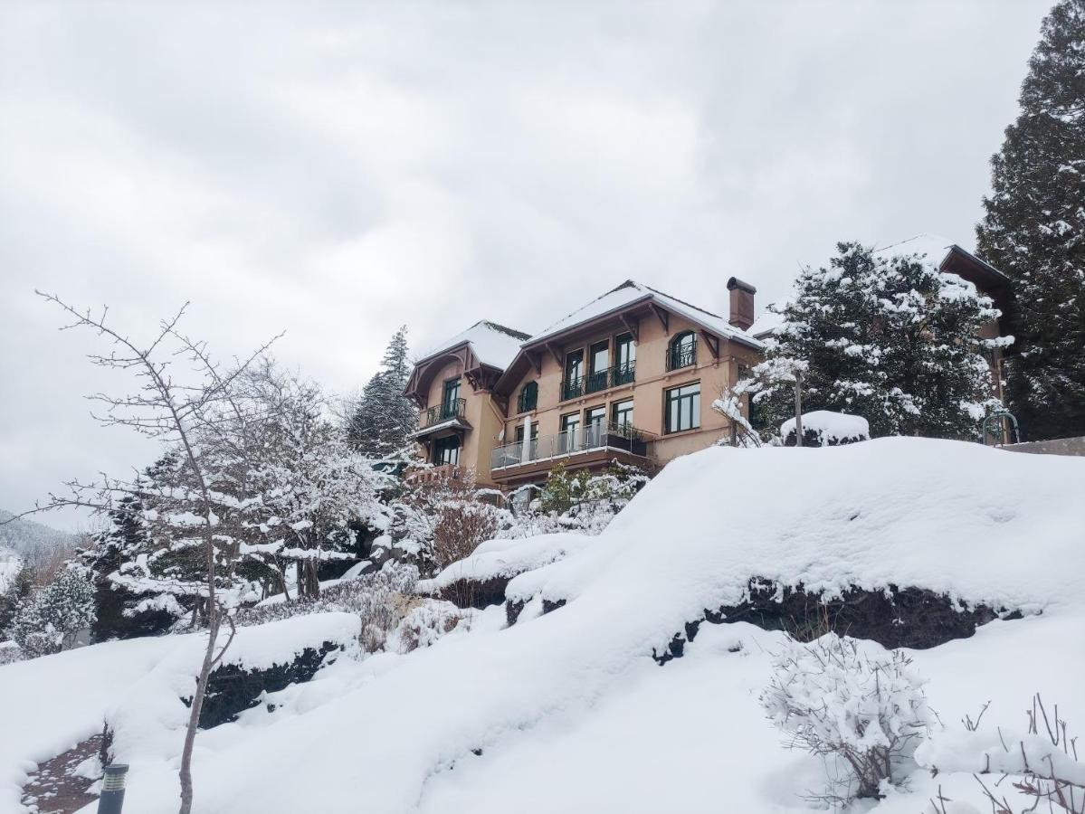 Le Manoir Au Lac Gérardmer Exterior photo